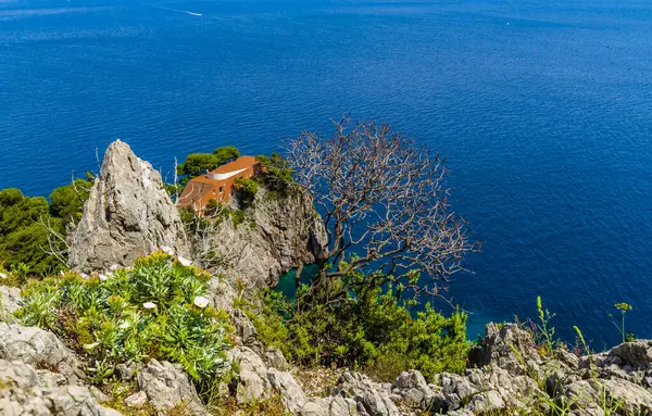 Muhteşem Capri Adası, Alamfi Sahili, Napoli Körfezi, İtalya. Yüksek kalite fotoğraf