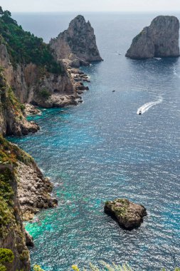 Muhteşem Capri Adası, Alamfi Sahili, Napoli Körfezi, İtalya. Yüksek kalite fotoğraf