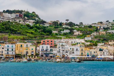Muhteşem Capri Adası, Alamfi Sahili, Napoli Körfezi, İtalya. Yüksek kalite fotoğraf