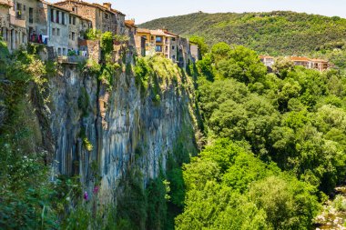 Castellfollit de la Roca, comarca de La Garrocha, Gerona, Katalonya, İspanya. Yüksek kalite fotoğraf