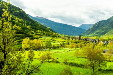 Ordesa ve Monte Perdido Ulusal Parkı - Aragonese Pireneleri. Yüksek kalite fotoğraf