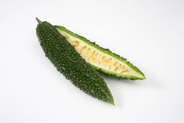  beyaz zemin üzerine Bitter kabak 