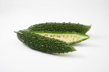  beyaz zemin üzerine Bitter kabak 