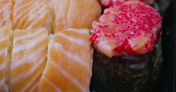 Sushi Rolls Rotating Close Japanese Cuisine Sushi Restaurant Takeaway Fresh — Video Stock
