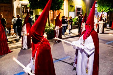 Villajoyosa, Alicante, Espana. 28-03-2024 Hristiyanlar Villajoyosa 'daki Ecce homo alayında.