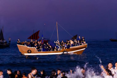 Villajoyosa, Alicante, Espana. 24-07-2024.Moors Villajoyosa 'ya iniyor..
