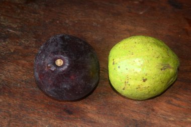 Seyşeller adasının tropikal meyveleri