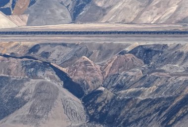 Garzweiler Almanya 'sında enerji için kömür kazanmak için linyit madenciliği panoraması