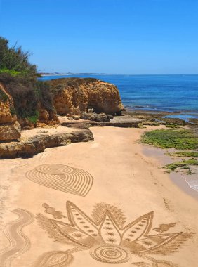 Albufeira Praia 'daki güzel sahil mandala Portekiz' in Algarve sahilindeki Maria Luisa