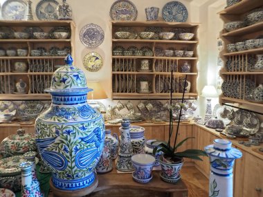 Olaria de Porches 'ın içinde Portekiz' deki güzel çömlekçiler var.