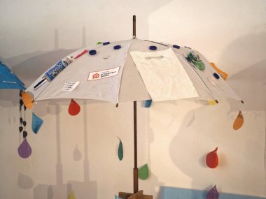 Aguas do Algarve 'nin su ve denizle ilgili Camara belediye veya belediye binasında ilginç bir sergi