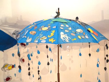 Aguas do Algarve 'nin su ve denizle ilgili Camara belediye veya belediye binasında ilginç bir sergi