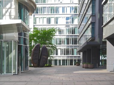 Hamburg Almanya 'da Hafencity' de modern mimari: Coffee Plaza kompleksi