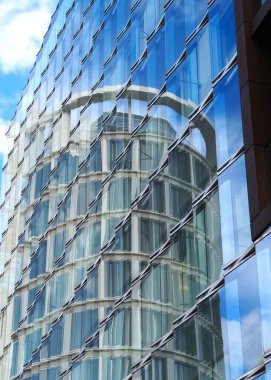 Hamburg Almanya 'da Hafencity' de modern mimari: Coffee Plaza kompleksi