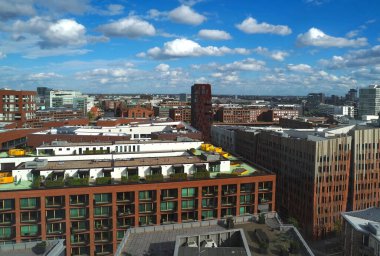 Hamburg Almanya 'sında HafenCity' nin çarpıcı binalarının hava manzarası
