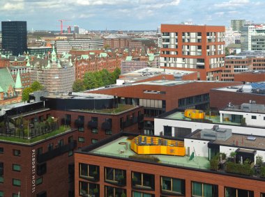 Hamburg Almanya 'sında HafenCity' nin çarpıcı binalarının hava manzarası