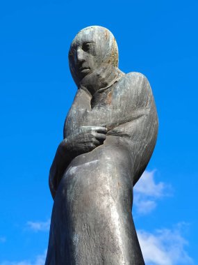 Hamburg 'da Alman şair Heinrich Heine' in heykeli