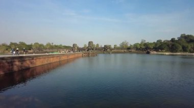 Angkor ne Kamboçya 'da batı kapısı gün batımı