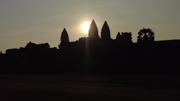 Закат Ангкор Ват Камбодии — стоковое видео