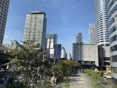Tayland 'ın Silom şehrindeki peyzaj binası