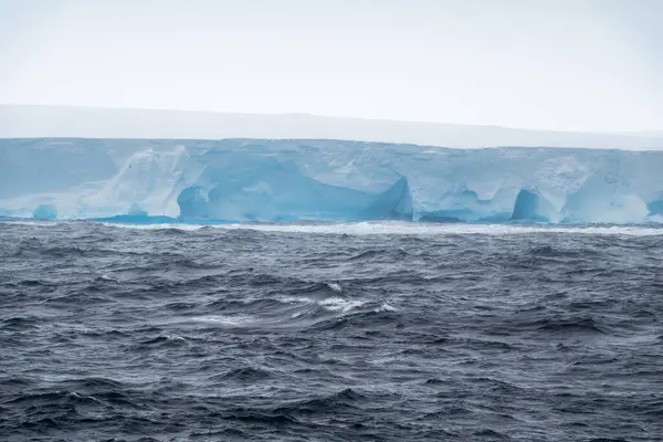 Όμορφες Δομές Πάγου Του A23A Μεγαλύτερο Παγόβουνο Στον Κόσμο Πίνακα — Φωτογραφία Αρχείου
