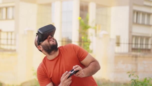 Лисий Індійський Чоловік Грає Іграх Ігри Віртуальної Реальності — стокове відео