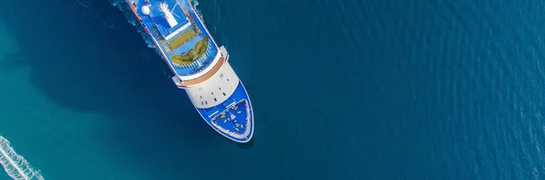 Banner Long Format Luksusowy Liniowiec Pasażerski Zatoce Kotor Podróżą Powracającą — Zdjęcie stockowe