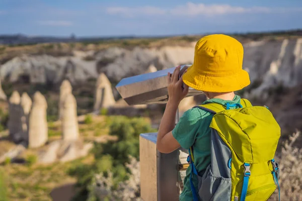 Boy Tourist Exploring Valley Rock Formations Fairy Caves Goreme Cappadocia — Stock Photo, Image