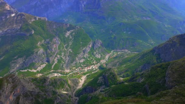 グラロ ソコロボ峡谷の空中ビデオ モンテネグロの息をのむような観光地 — ストック動画