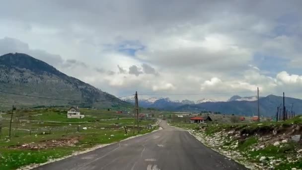 Przejażdżka Autem Przez Wiejską Czarnogórę Widok Dolinę Korita Wsi Nim — Wideo stockowe