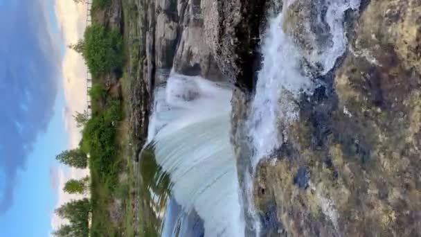 Shot Phone Slowmotion Video Called Niagara Waterfall Capital Montenegro Podgorica — Video