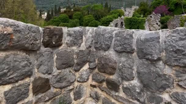 酒吧古城或Stari Grad遗址的慢镜头 一座靠近巴尔城的被摧毁的古老定居点 黑山的旅行目的地 — 图库视频影像