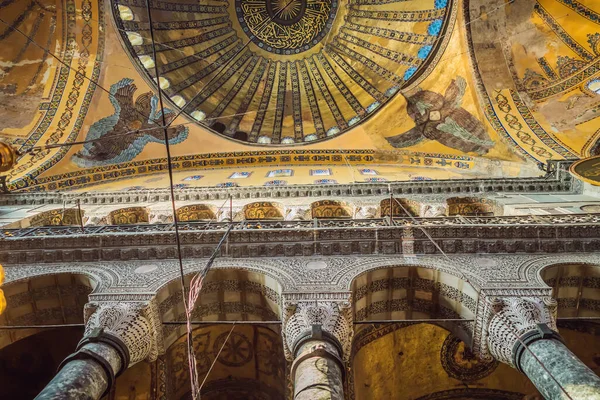 Ayasofya iç mimarisi İstanbul, Türkiye, Bizans mimarisi, kent simgesi ve mimari dünya harikası Ayasofya Sofya. Türkiye.