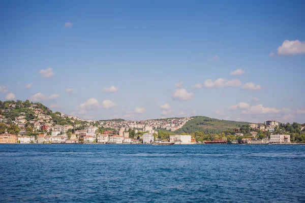 Una Foto Panorámica Del Estrecho Del Bósforo Estambul Turkiye — Foto de Stock