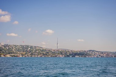 Tarihsel İstanbul kentindeki Camlica Tower TV Tower, TURKEY.