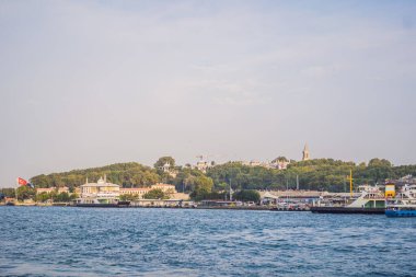 Topkapı Sarayı Boğaz 'dan görüldü. İstanbul, Türkiye. Türkiye.