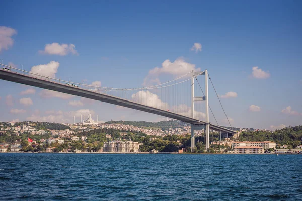 Bosphore Pont Par Une Journée Ensoleillée Été Vue Mer Istanbul — Photo
