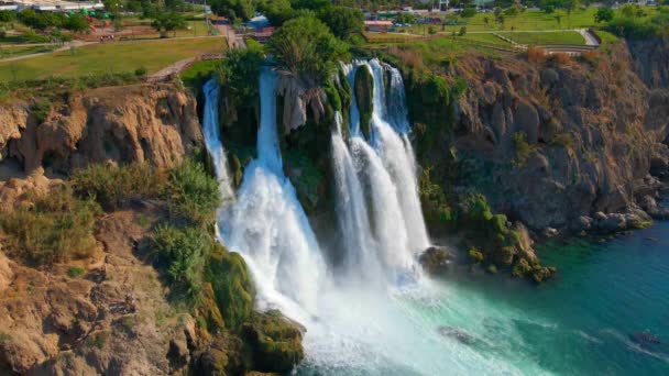 Zpomalení Leteckého Videa Dolního Dudenova Vodopádu Městě Antalya — Stock video