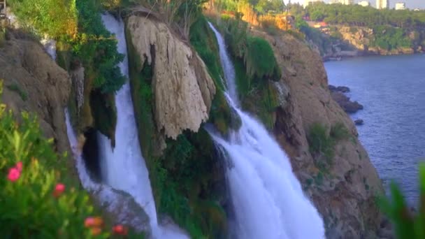 Hanheld Neergeschoten Uitzicht Duden Watervallen Stad Antalya — Stockvideo