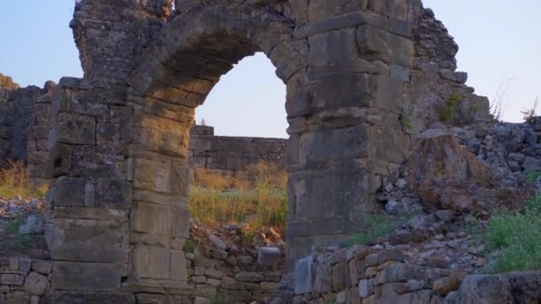 Den Antika Staden Aspendos Turkiet Kommer Till Liv Genom Fascinerande — Stockvideo