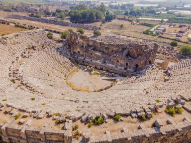 Türkiye 'nin Antalya kenti yakınlarındaki antik Lycian şehri Perge' nin kalıntıları. Hindi, her yere git.