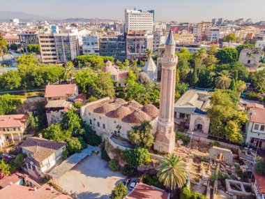 Sultan Alaaddin Camii Minaret. Antalya hindisi. Drone görünümü.