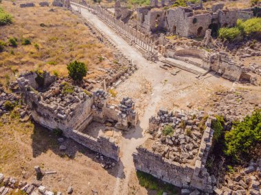 Türkiye 'nin Antalya kenti yakınlarındaki antik Lycian şehri Perge' nin kalıntıları. Hindi, her yere git.