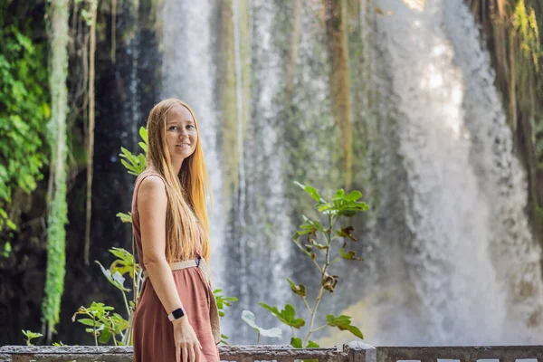 Beautiful Woman Long Hair Background Duden Waterfall Antalya Famous Places — Stock Photo, Image