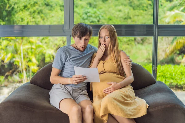 Cost Pregnancy Family Budgeting Concept Young Couple Expecting Baby Planning — Stock Photo, Image