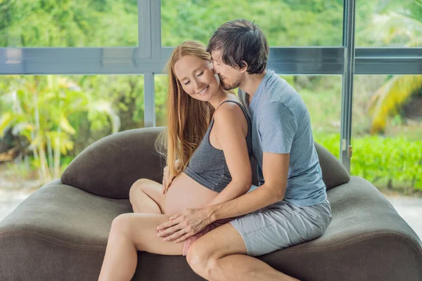 Health Pregnancy Happy People Concept Husband Giving His Wife Back — Stock Photo, Image