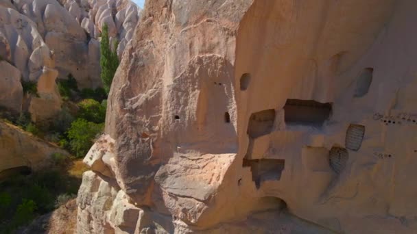 Wyrusz Wizualną Podróż Tym Hipnotyzującym Filmem Przedstawiającym Esencję Jaskiniowych Mieszkań — Wideo stockowe
