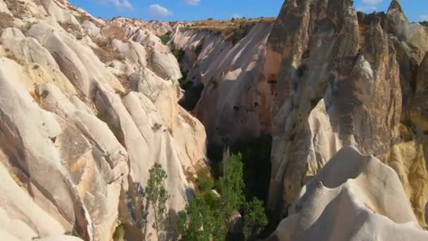 Türkiye Nin Goreme Kenti Yakınlarındaki Cappadocias Mağara Evlerinin Özünü Yakalayan — Stok video