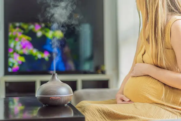 Blissful Pregnant Woman Immerses Relaxation Savoring Soothing Aroma Diffuser While — Stock Photo, Image