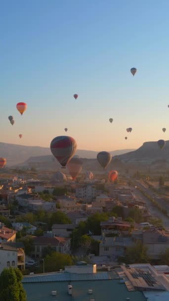 Vertikal Video Denna Antenn Video Himlen Ovanför Kappadokien Turkiet Levande — Stockvideo